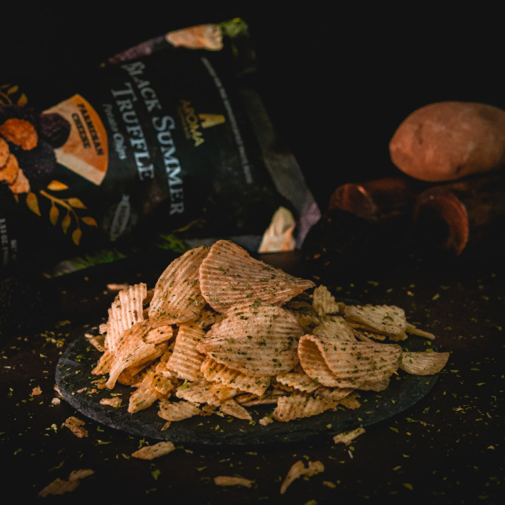 BLACK SUMMER TRUFFLE CHIPS - (PARMESAN CHEESE) 45g - Aroma Truffle & Co