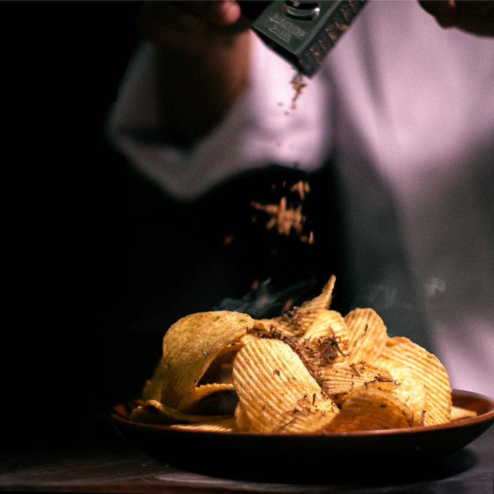 BLACK SUMMER TRUFFLE CHIPS - (PARMESAN CHEESE) 45g - Aroma Truffle & Co